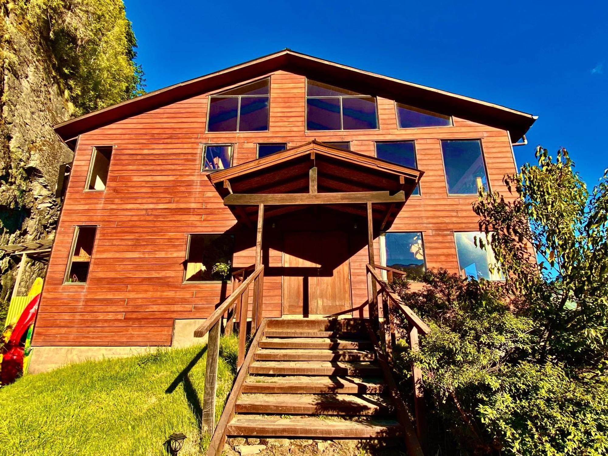 Hostal Las Natalias Futaleufú Buitenkant foto