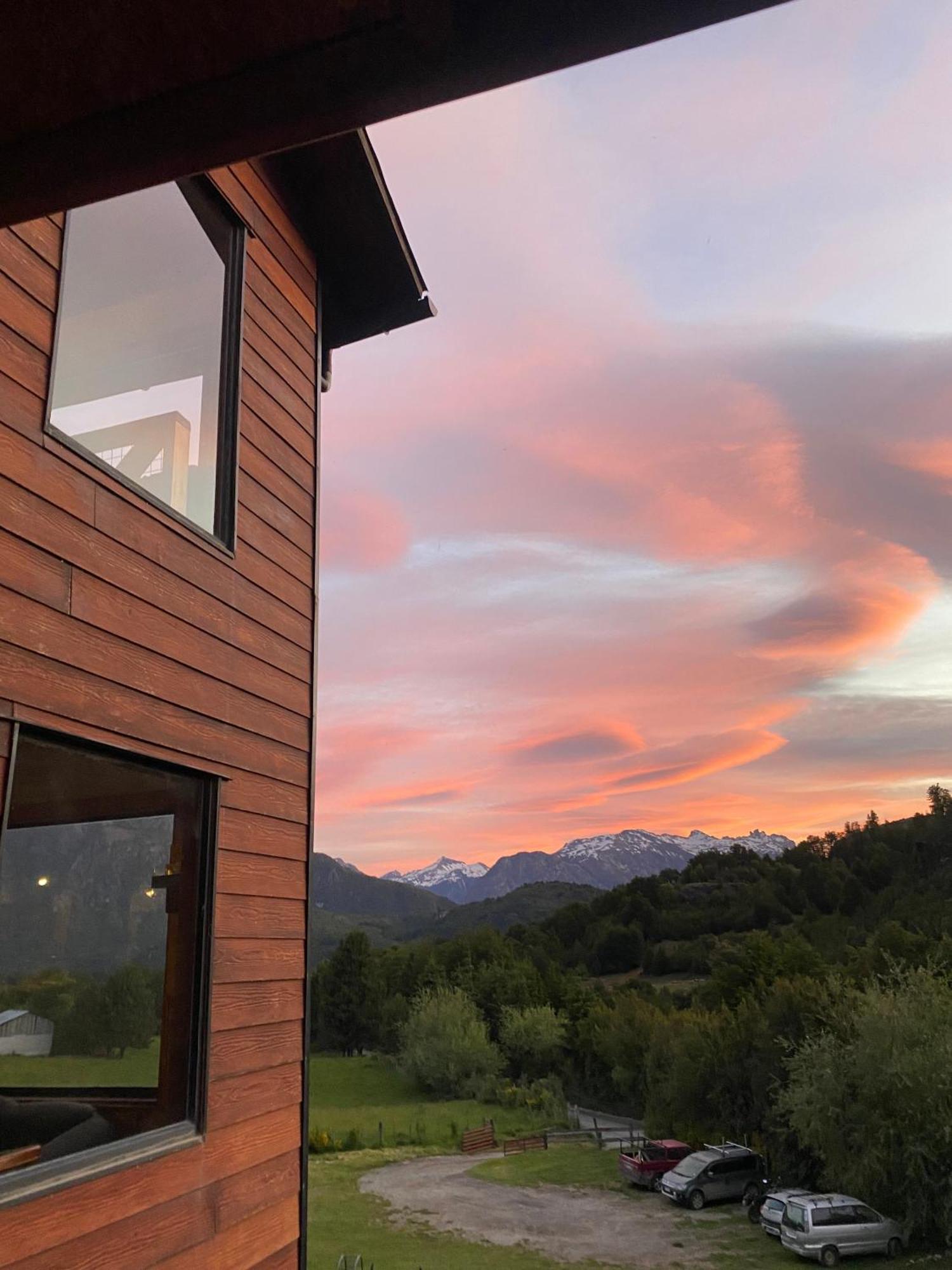 Hostal Las Natalias Futaleufú Buitenkant foto